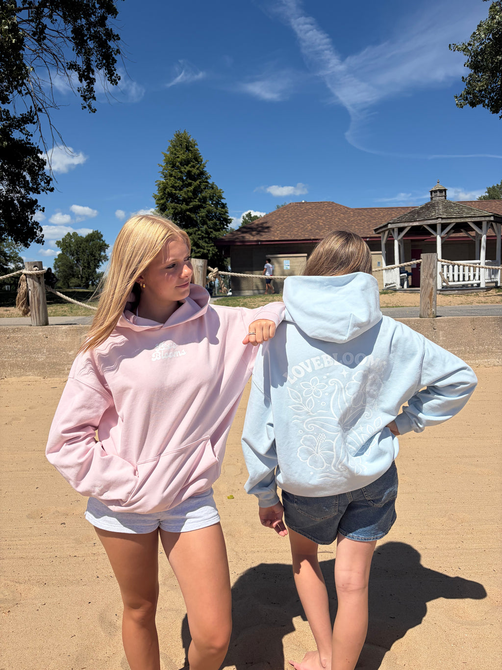 Endless summer hoodie